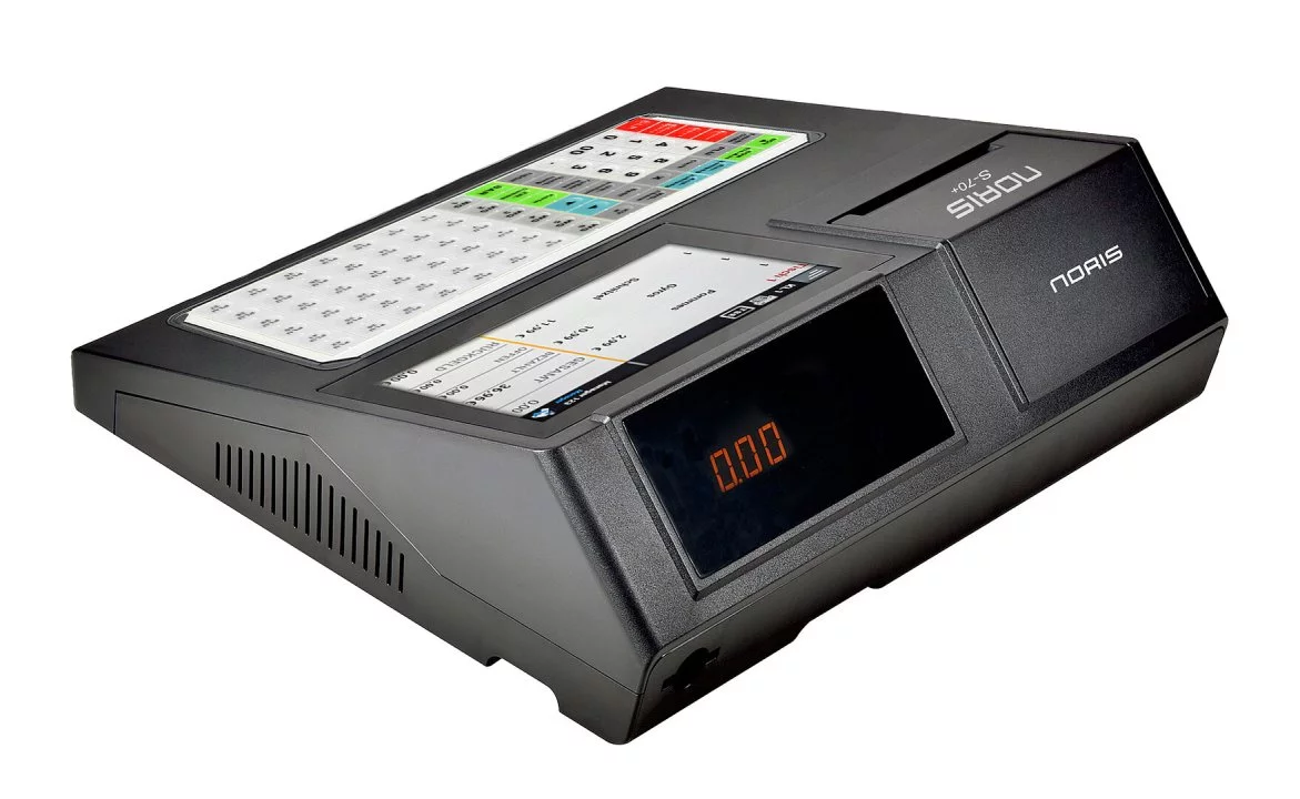 Noris Registrierkasse S70+ in Schwarz - schräge Ansicht mit Display und Tastatur für Gastronomie