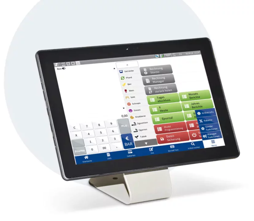 Bluepos S700 Lite Kassensoftware auf schwarzem Tablet mit weißem Standfuß - schräge Ansicht